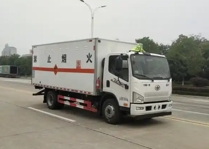 泉山爆破器材运输车可以上高速吗？
